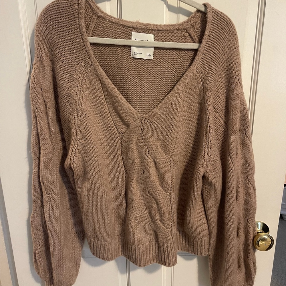 Abercrombie blush pink sweater